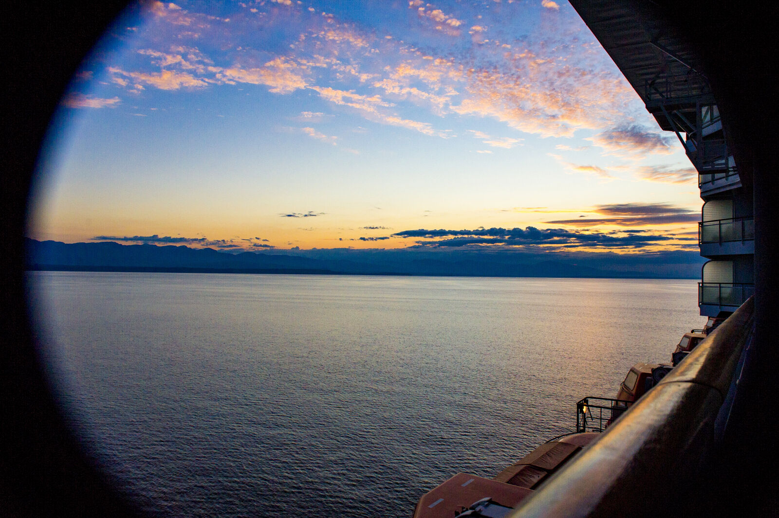 Nikon D3S sample photo. Cruise, ship, ship, sunset photography