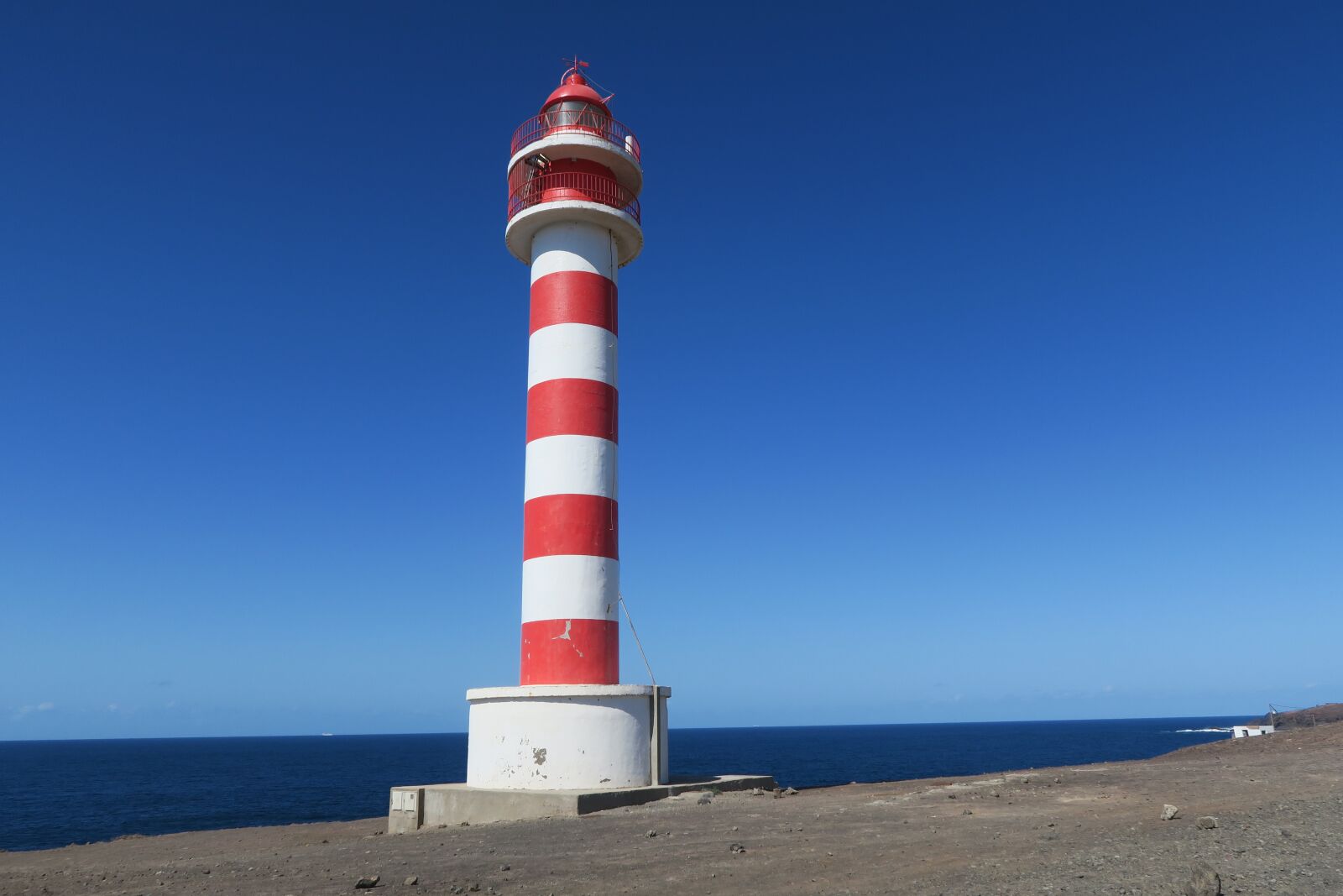 Canon PowerShot G7 X sample photo. Lighthouse, sky, blue photography
