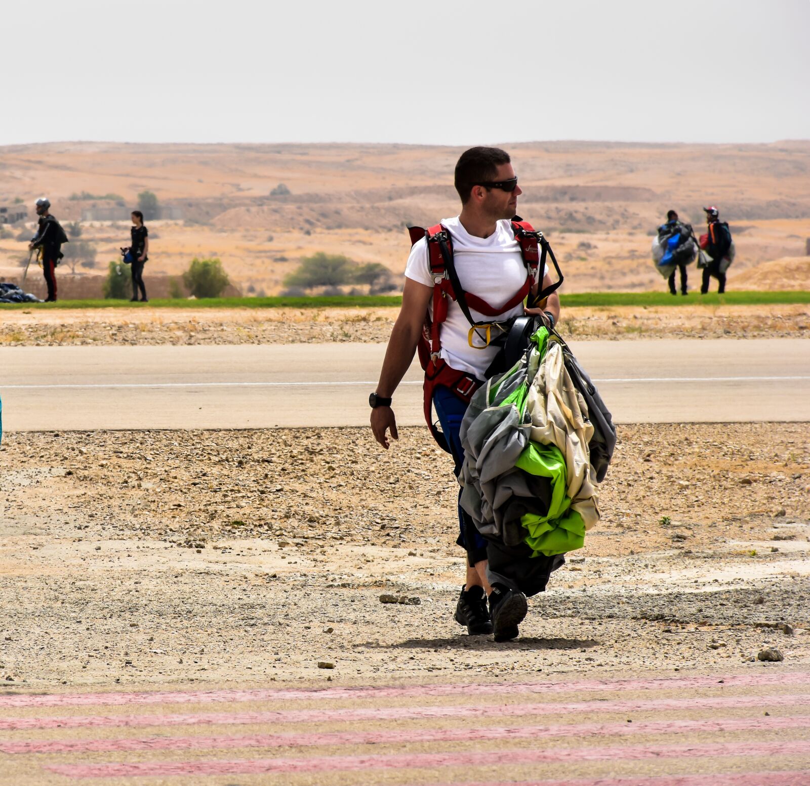 Nikon D5600 sample photo. Parachute, skydiving, parachuting photography
