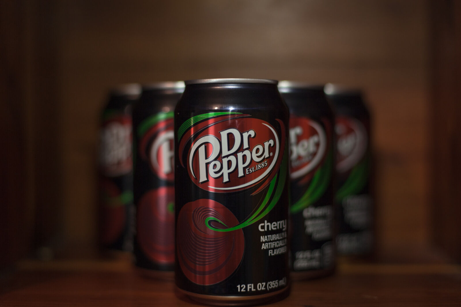 Canon EOS 5D Mark II sample photo. Alcohol, beer, beverage, blur photography