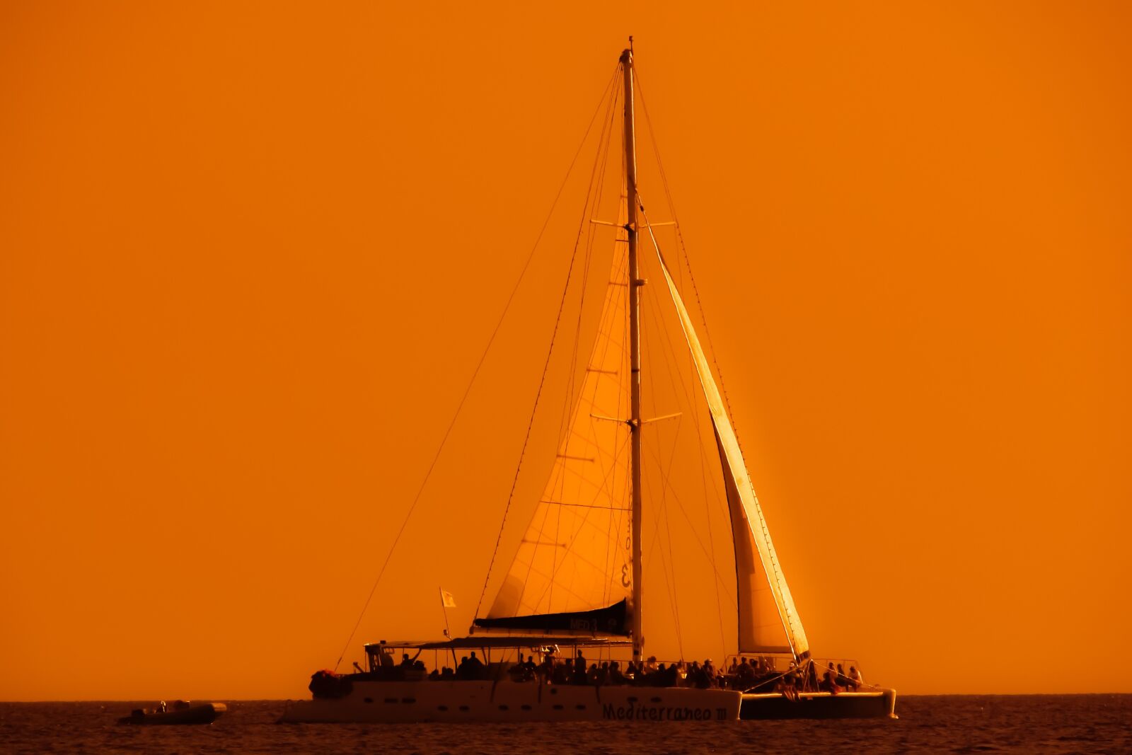 Canon PowerShot SX400 IS sample photo. Cruise boat, catamaran, sunset photography