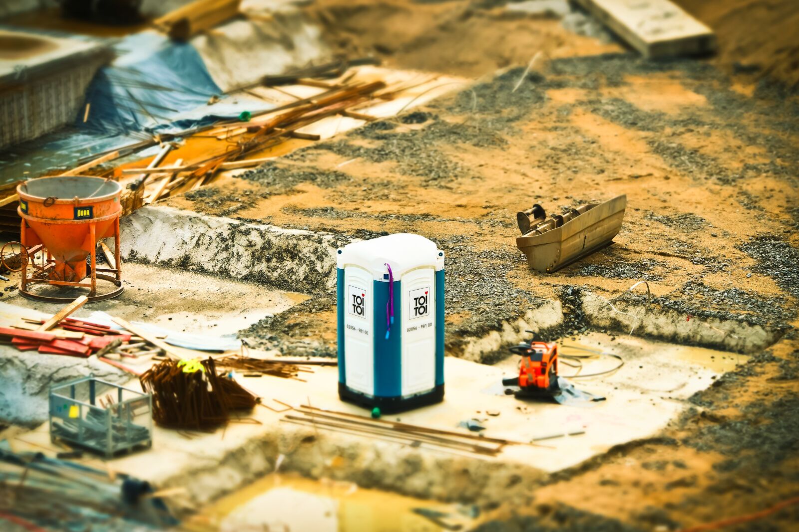 Olympus OM-D E-M10 sample photo. Site, construction, construction work photography