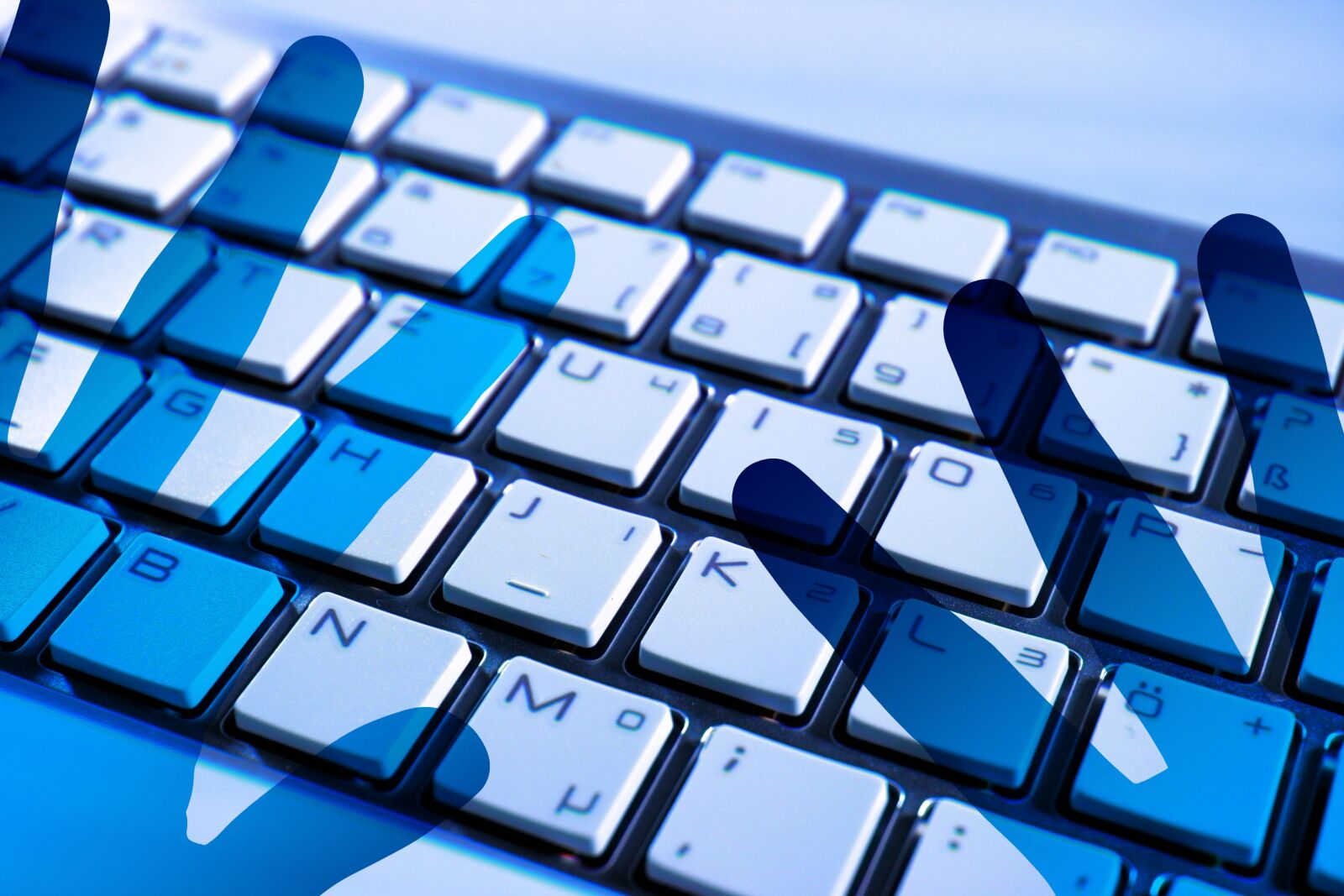 Canon EOS 450D (EOS Rebel XSi / EOS Kiss X2) sample photo. Keyboard, hands, hacker photography