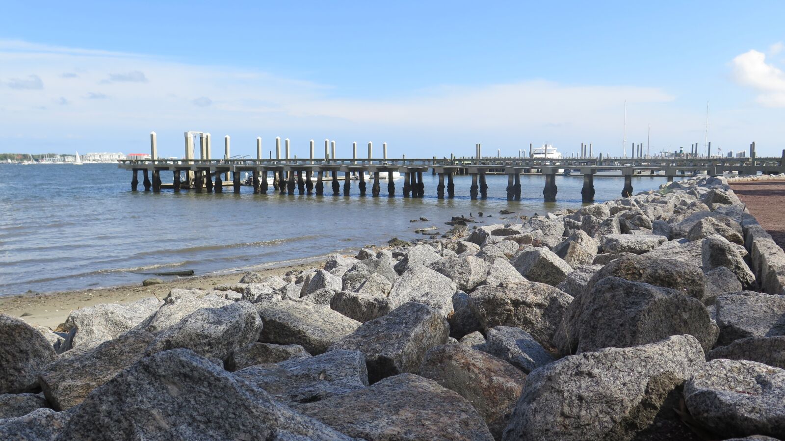 Canon PowerShot G16 sample photo. Beach, stone, bridge photography