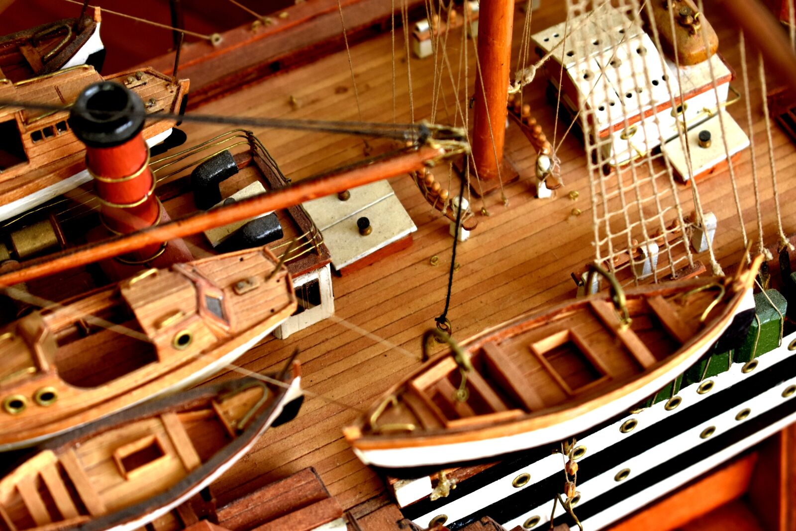 Nikon D3400 sample photo. Deck, ship deck, detail photography