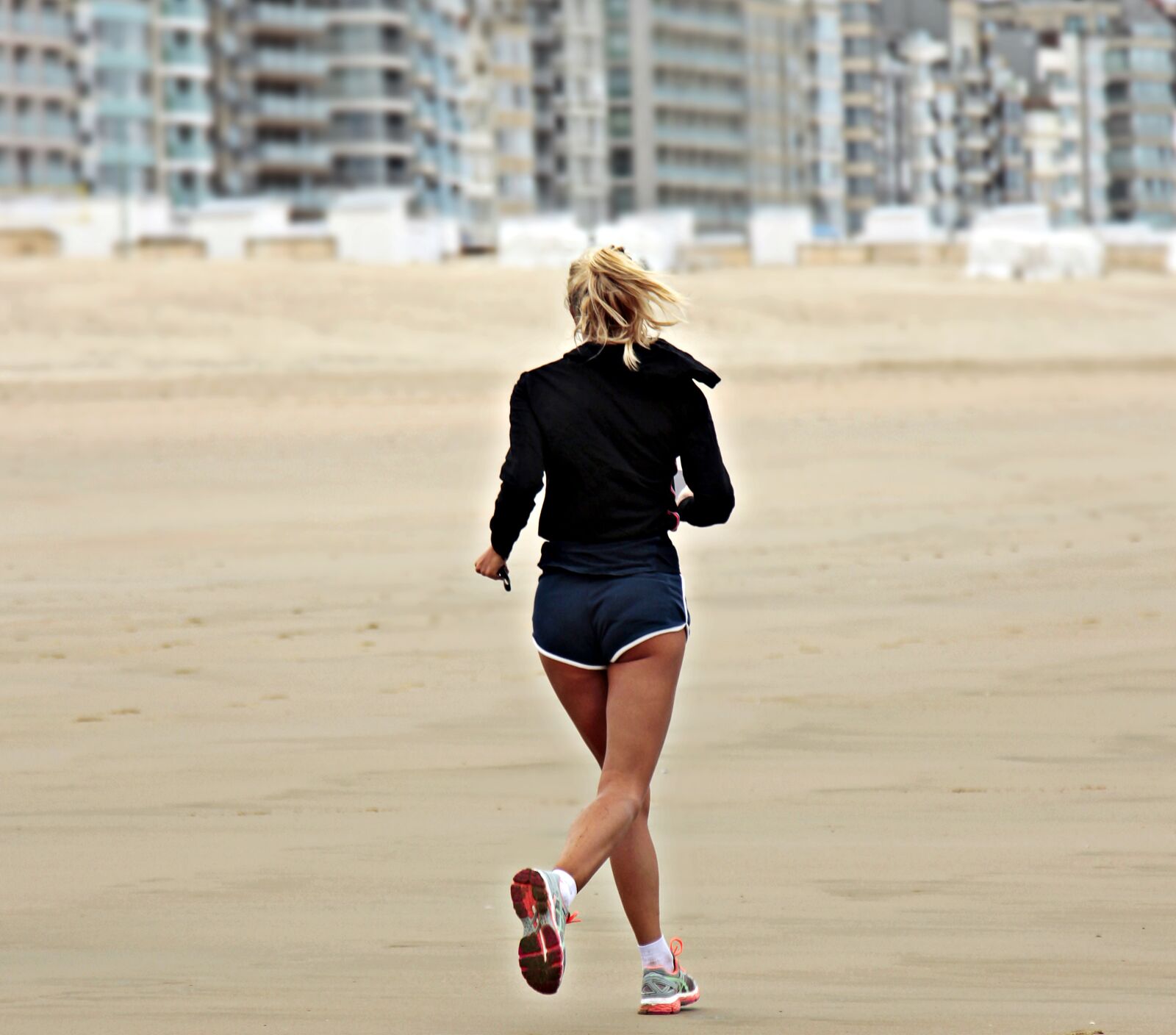 Canon EOS 100D (EOS Rebel SL1 / EOS Kiss X7) sample photo. Jogger, jog, lifestyle photography