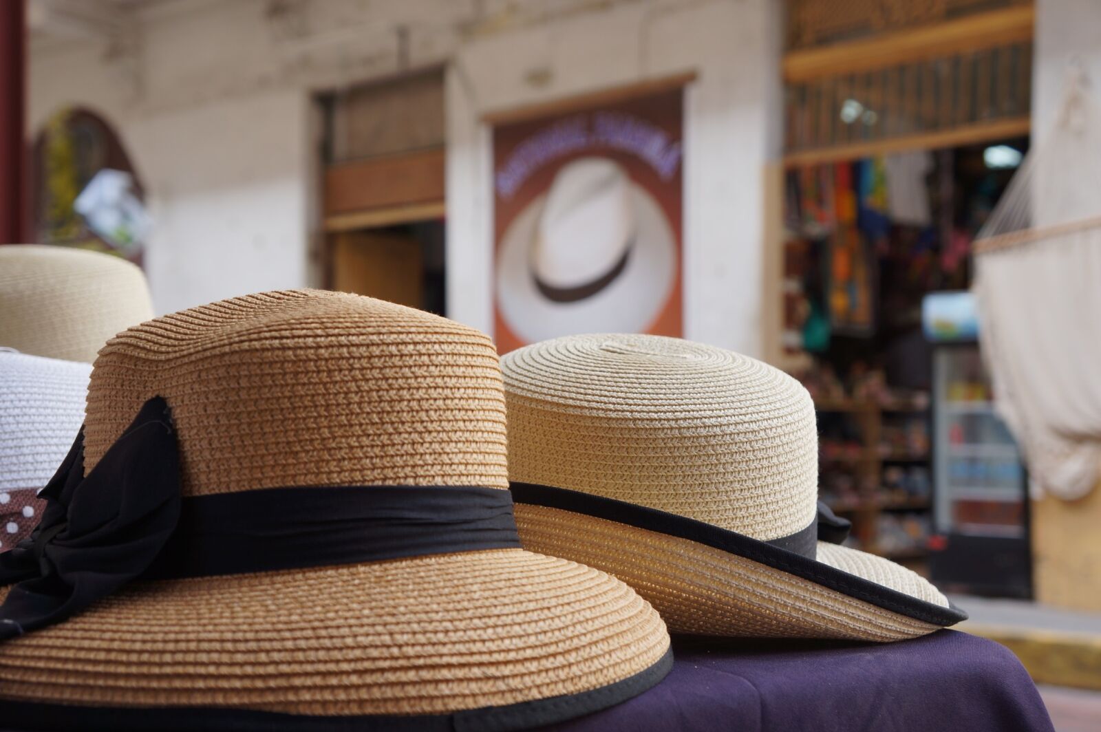 Sony Alpha NEX-5N sample photo. Hat, shop, shopping photography