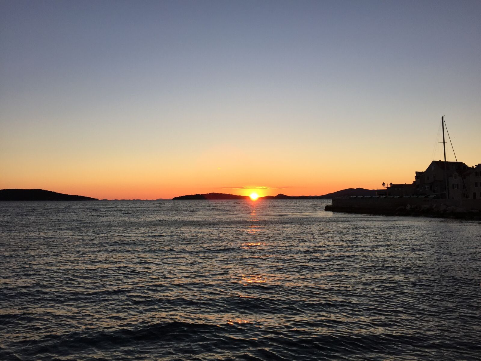 Apple iPhone 6 sample photo. Sunset, sea, setting sun photography