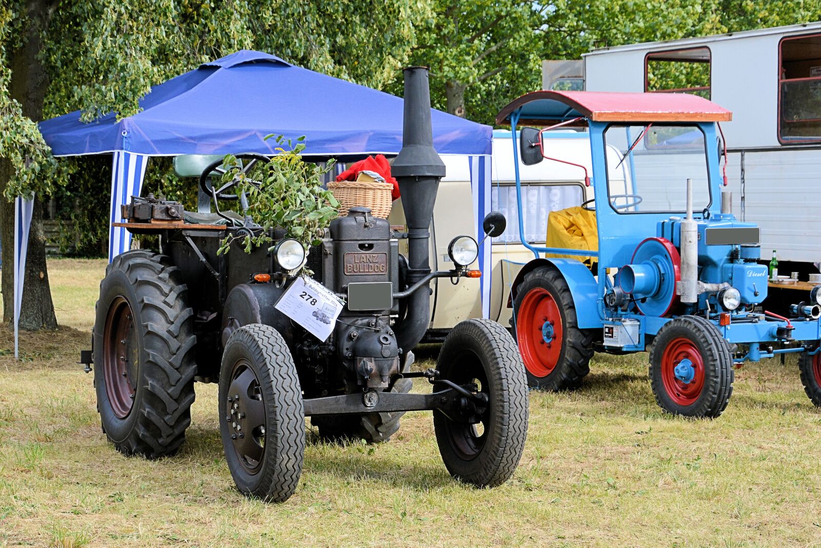 Nikon D3200 sample photo. Lanz-bulldog, tractor, old photography