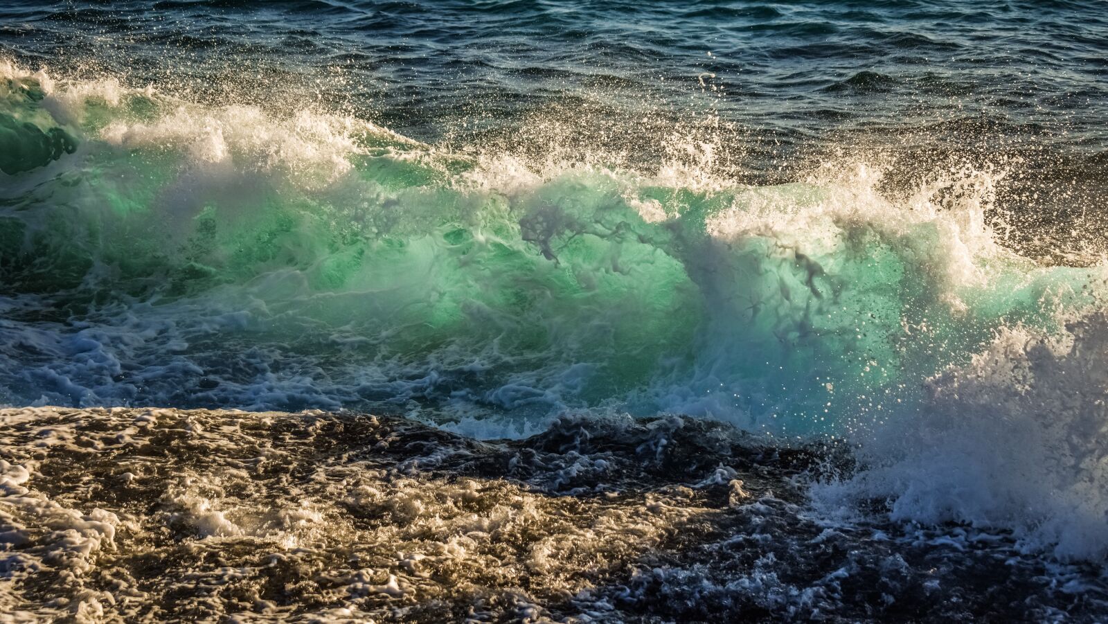 Nikon D3300 sample photo. Wave, surf, sea photography