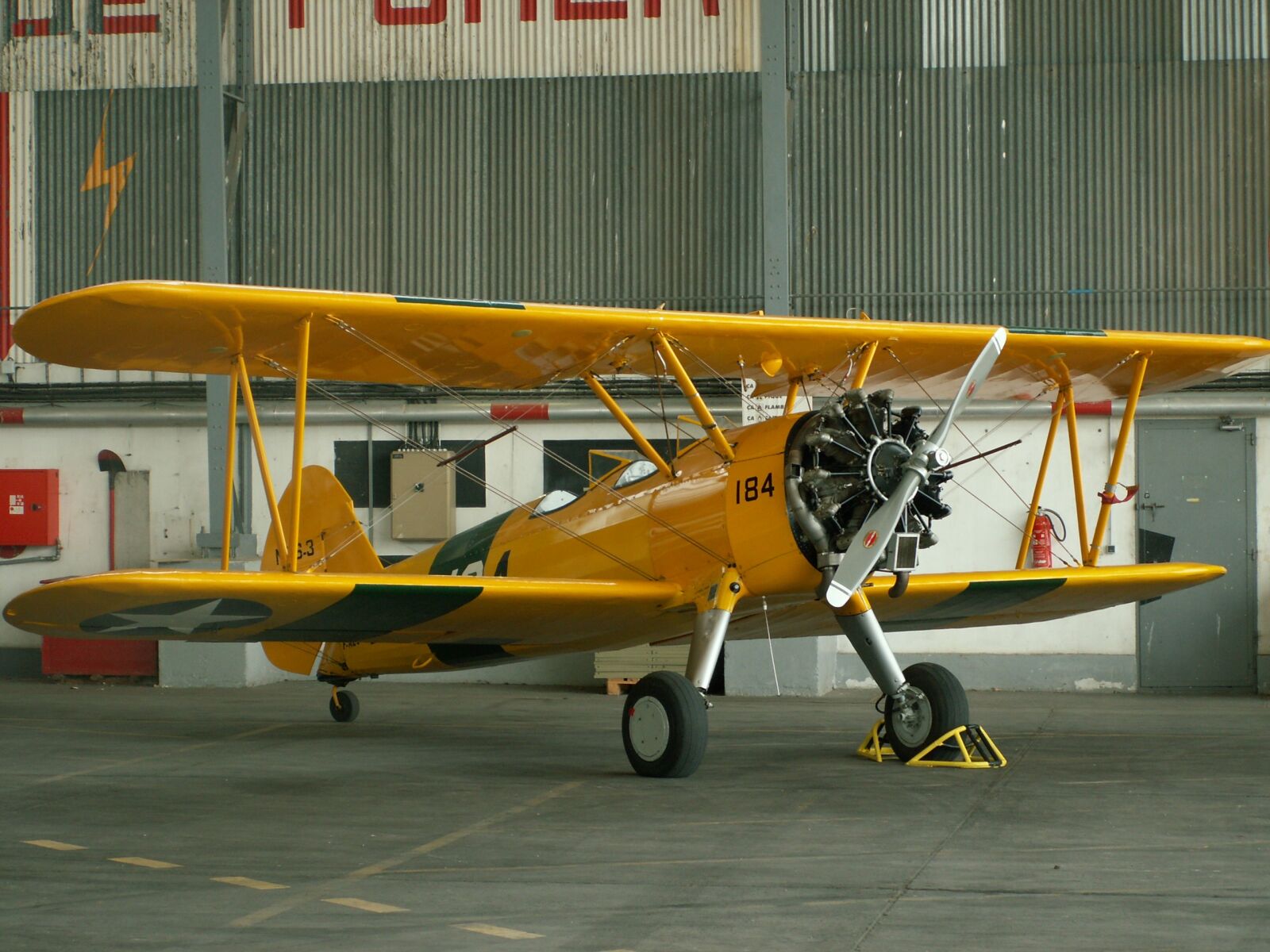 KONICA MINOLTA DiMAGE Z5 sample photo. Airshow, biplane, former photography