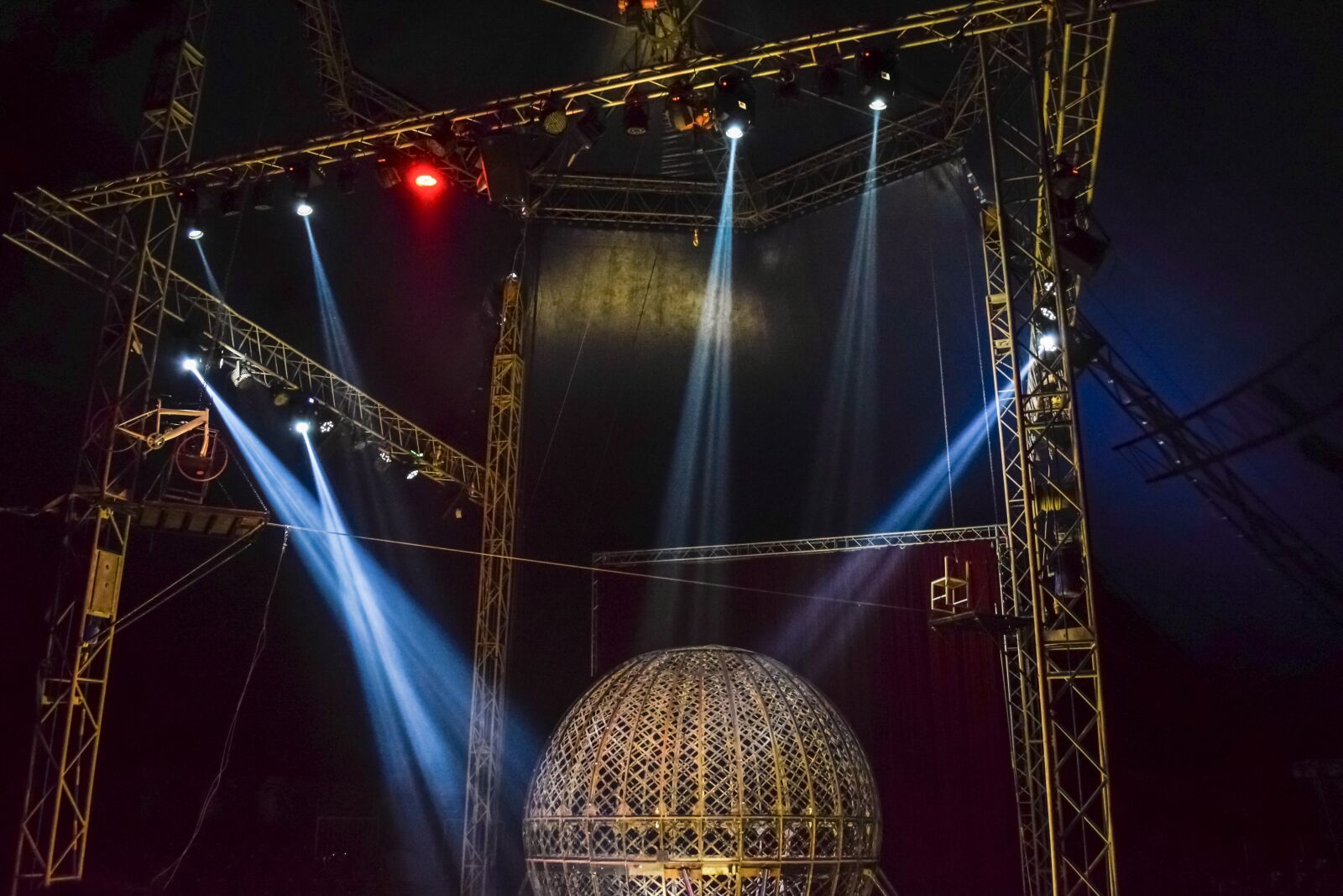 Nikon D3300 sample photo. Stage, lighting, spotlight photography