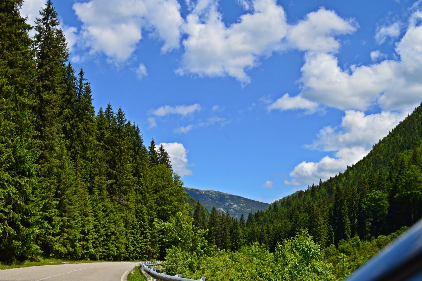 Nikon D3200 sample photo. Road 66a, mountain, romania photography