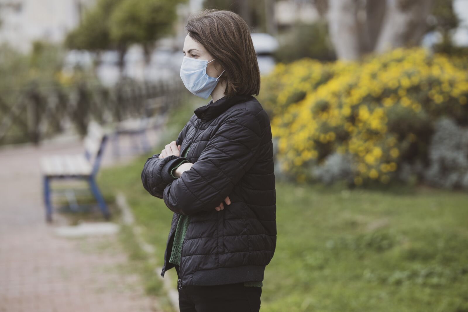 Canon EOS R + Canon RF 85mm F1.2L USM sample photo. Mask, coronavirus, quarantine photography