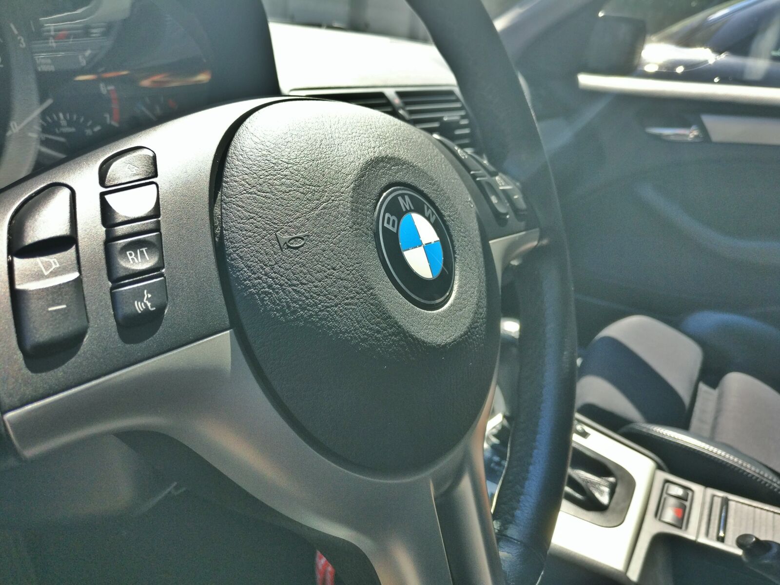 OnePlus A3003 sample photo. Bmw, car, interior, wheel photography