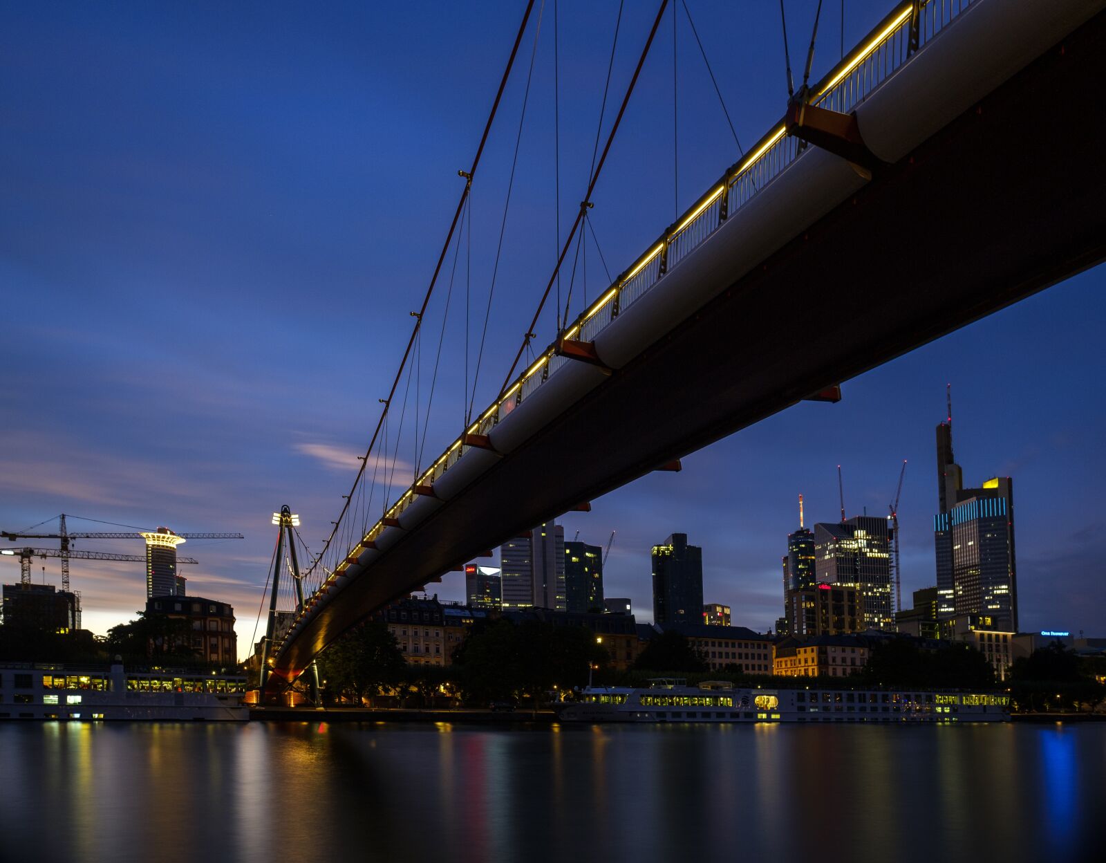 Fujifilm X-T2 sample photo. Skyline, skyscraper, skyscrapers photography