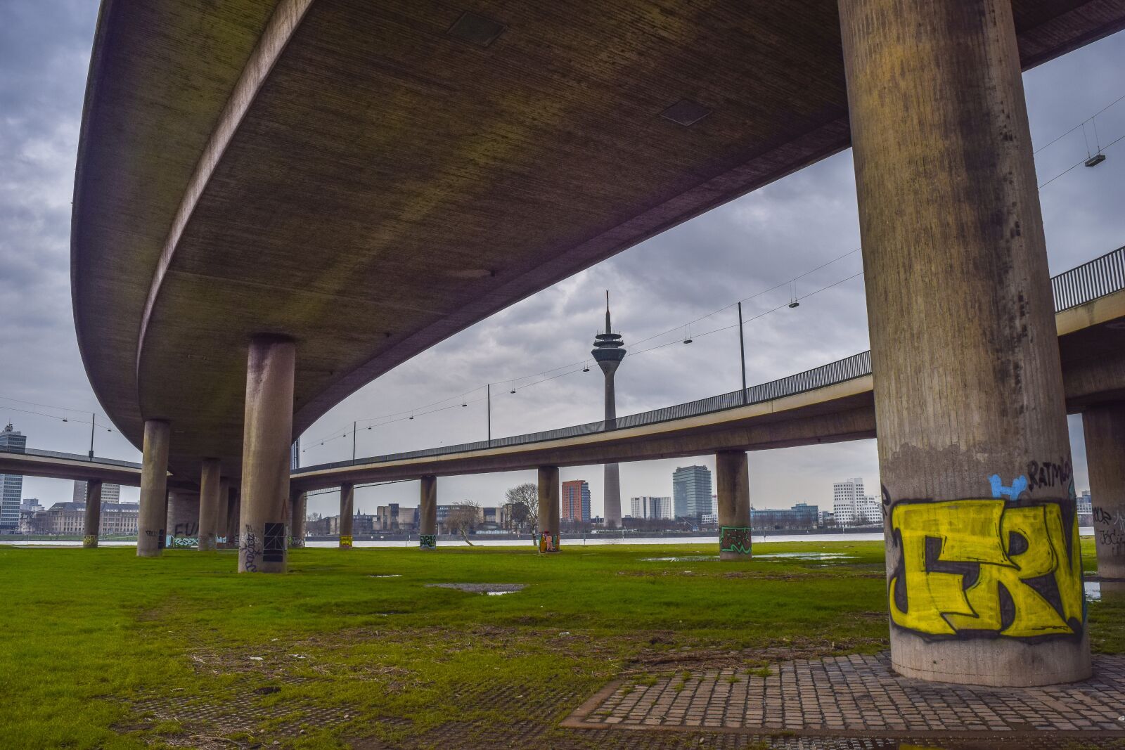 Nikon D3300 sample photo. Architecture, bridge, concrete photography