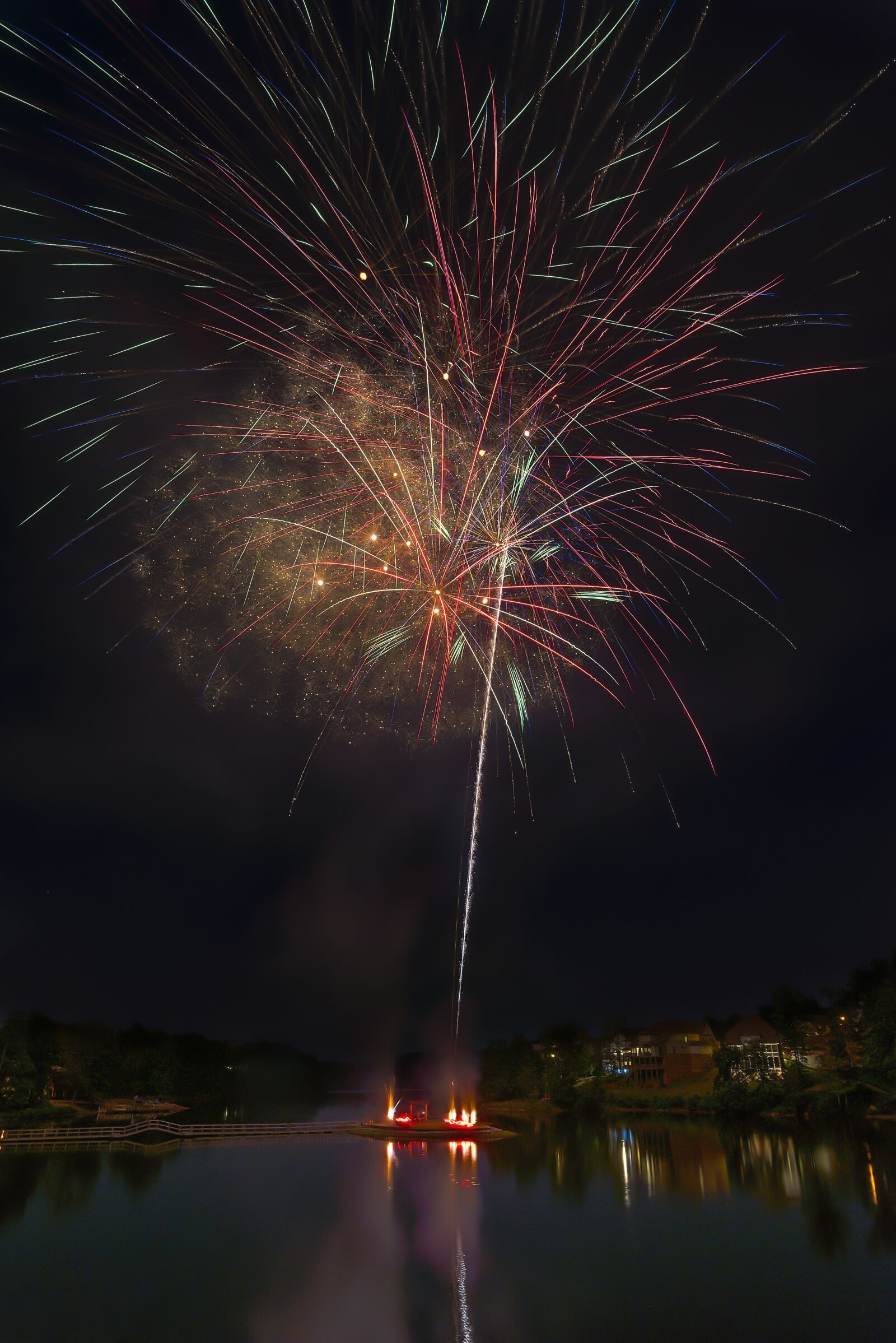 Nikon D610 sample photo. Holiday, celebrate, firework photography