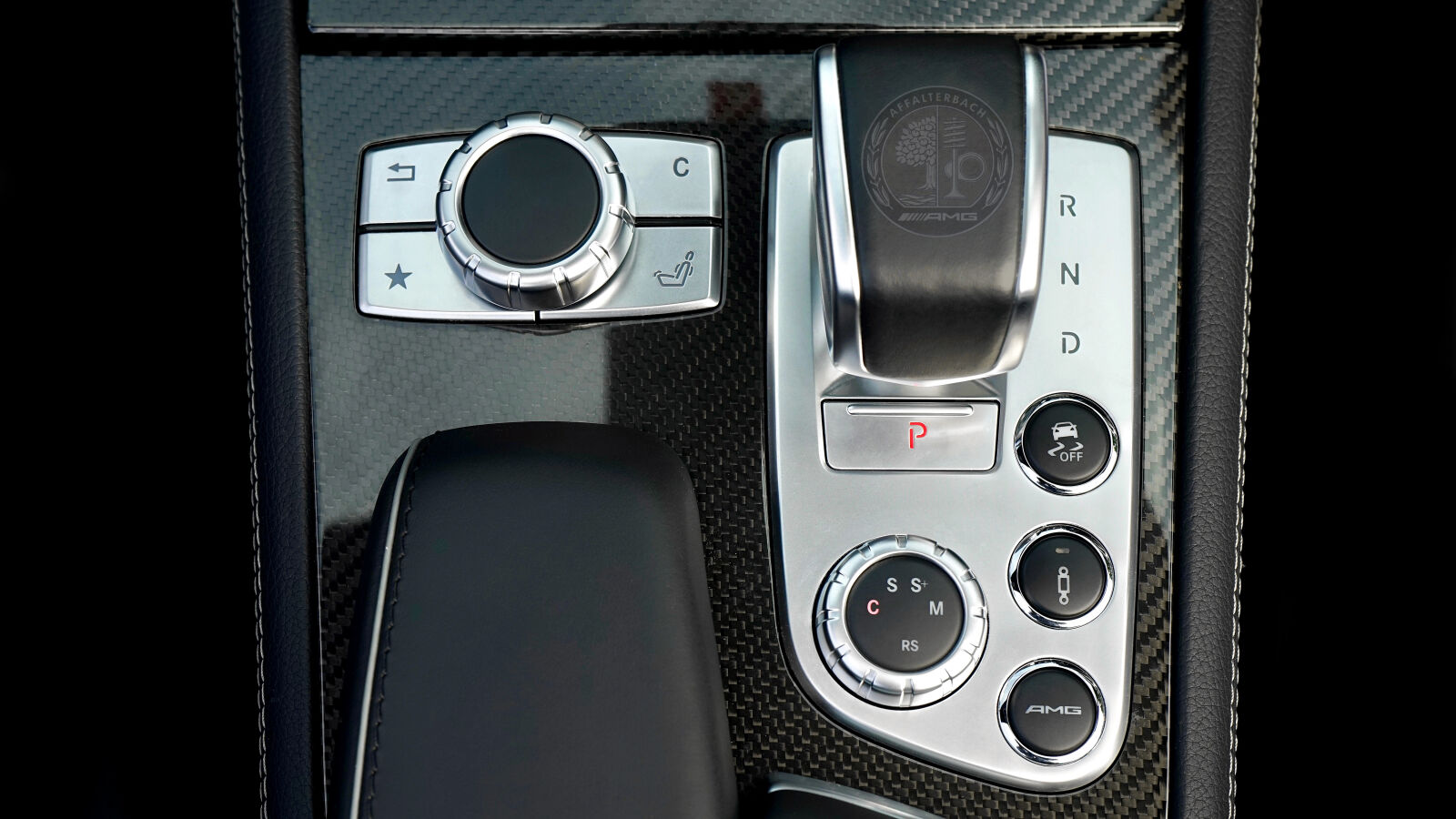 Sony a7 + Sony FE 28-70mm F3.5-5.6 OSS sample photo. Amg, auto, automobile, automotive photography