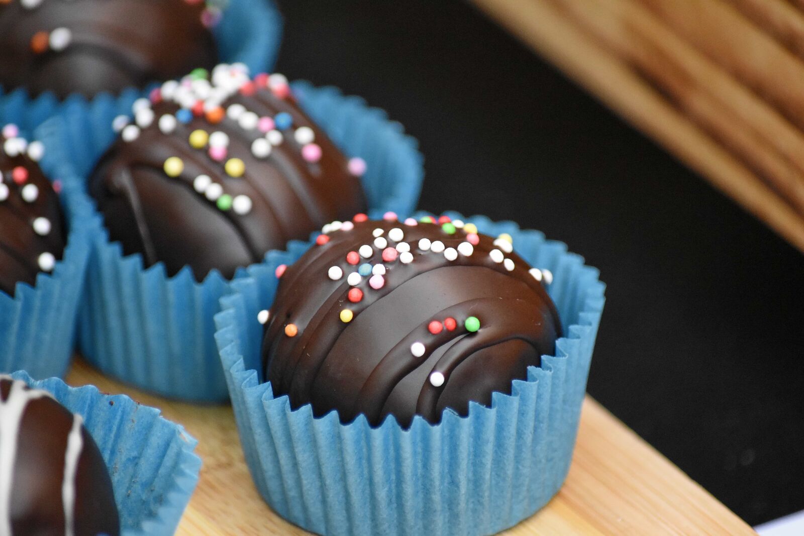 Nikon D5500 sample photo. Delicious, cupcake, dessert, chocolate photography