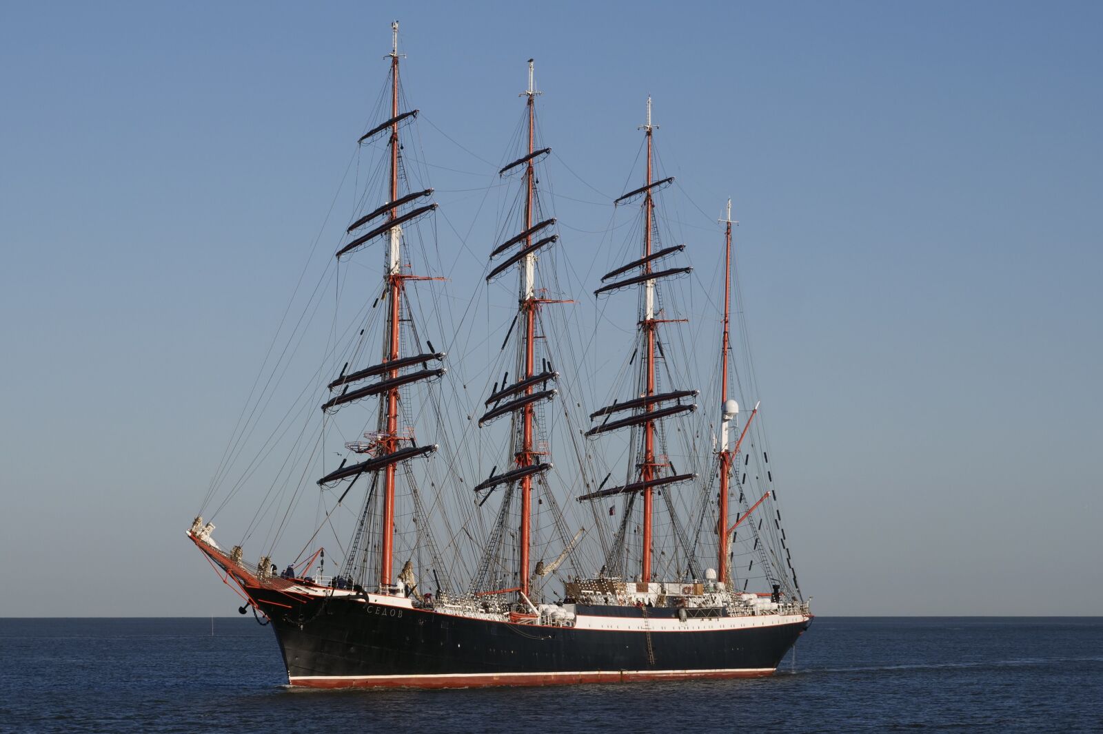 Panasonic Lumix DC-G9 sample photo. Shipping, sail training ship photography