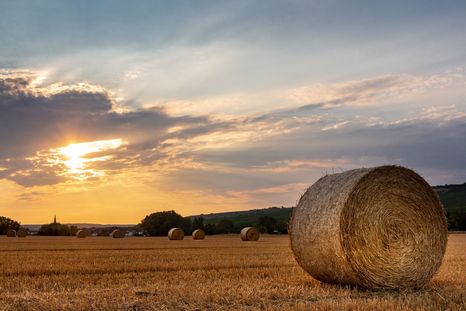 Canon EOS 650D (EOS Rebel T4i / EOS Kiss X6i) sample photo. Landscape, summer, sunset photography