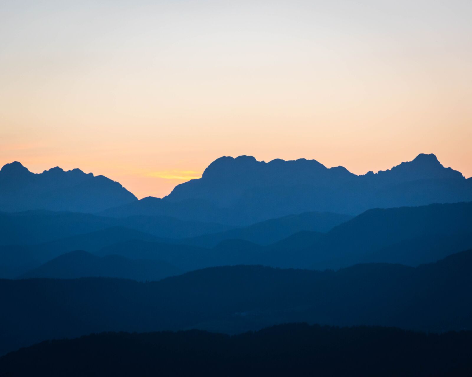 Nikon D5300 sample photo. Mountains, sunset, evening photography