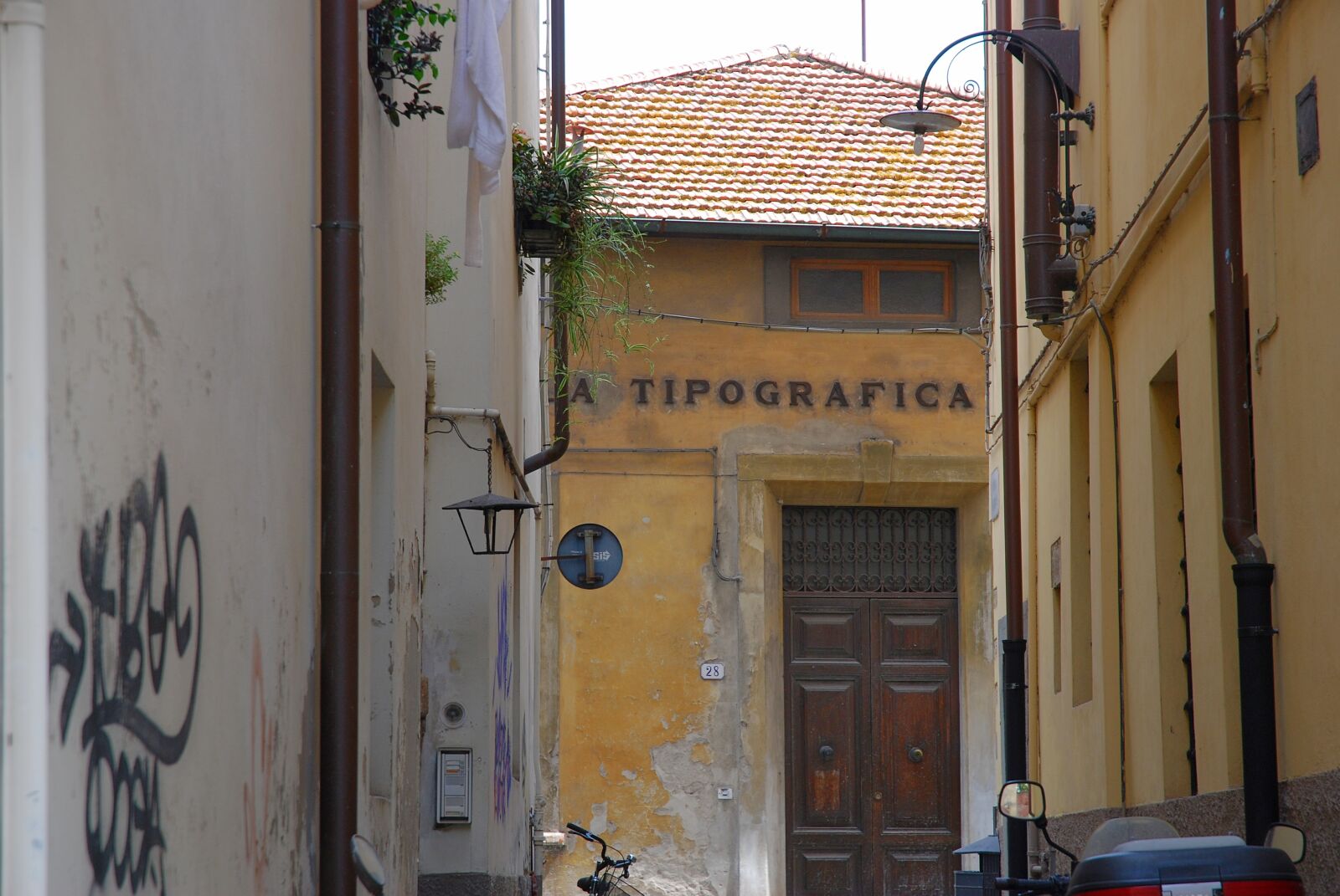 Nikon D80 sample photo. Buildings, architecture, city photography