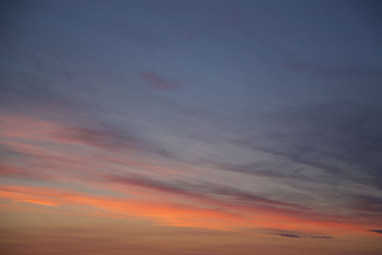 Canon EF 24-105mm F4L IS USM sample photo. Colors, evening, sky photography