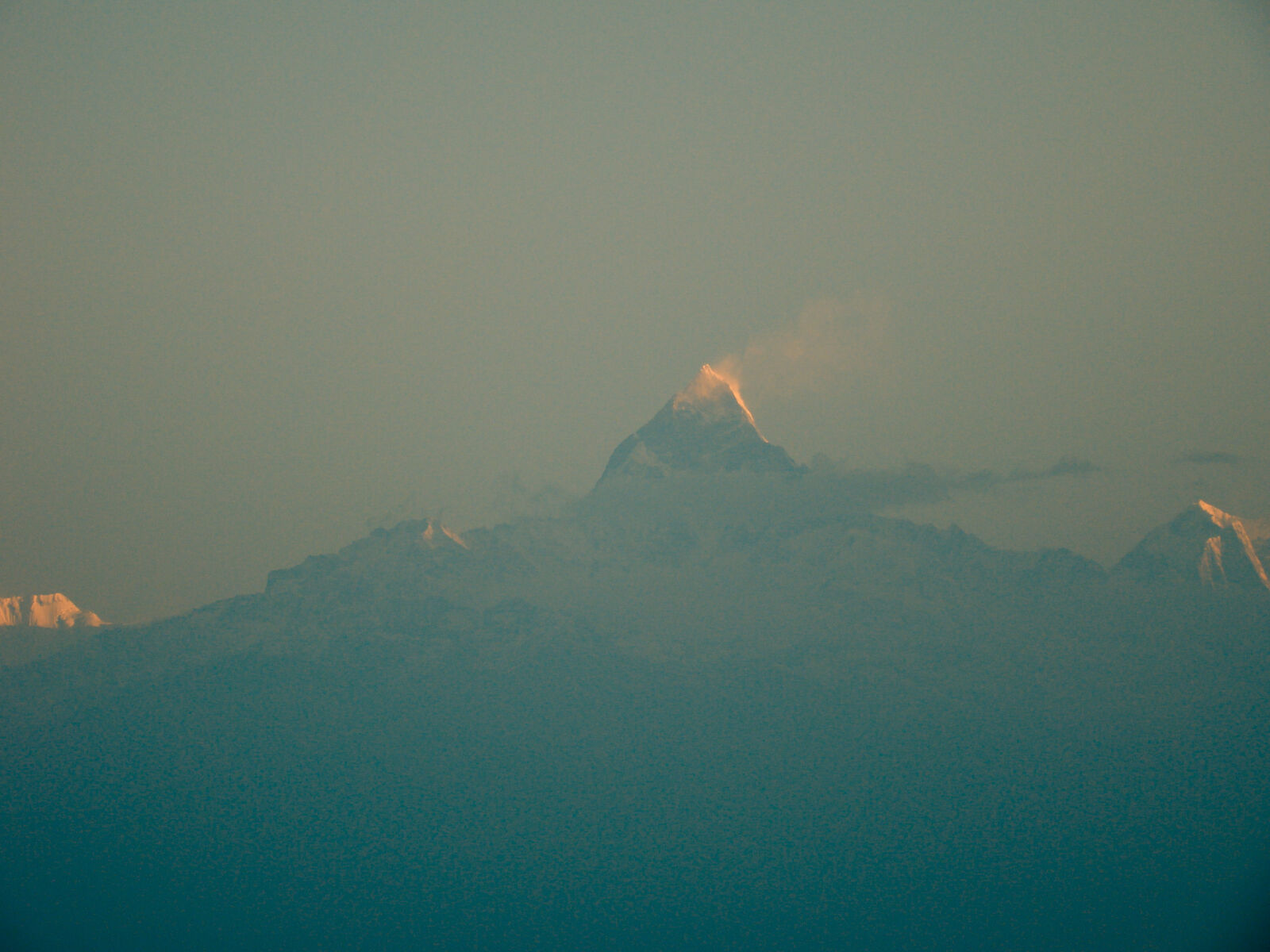 Sony Cyber-shot DSC-H50 sample photo. Fishtail, mountains, nature, nepal photography