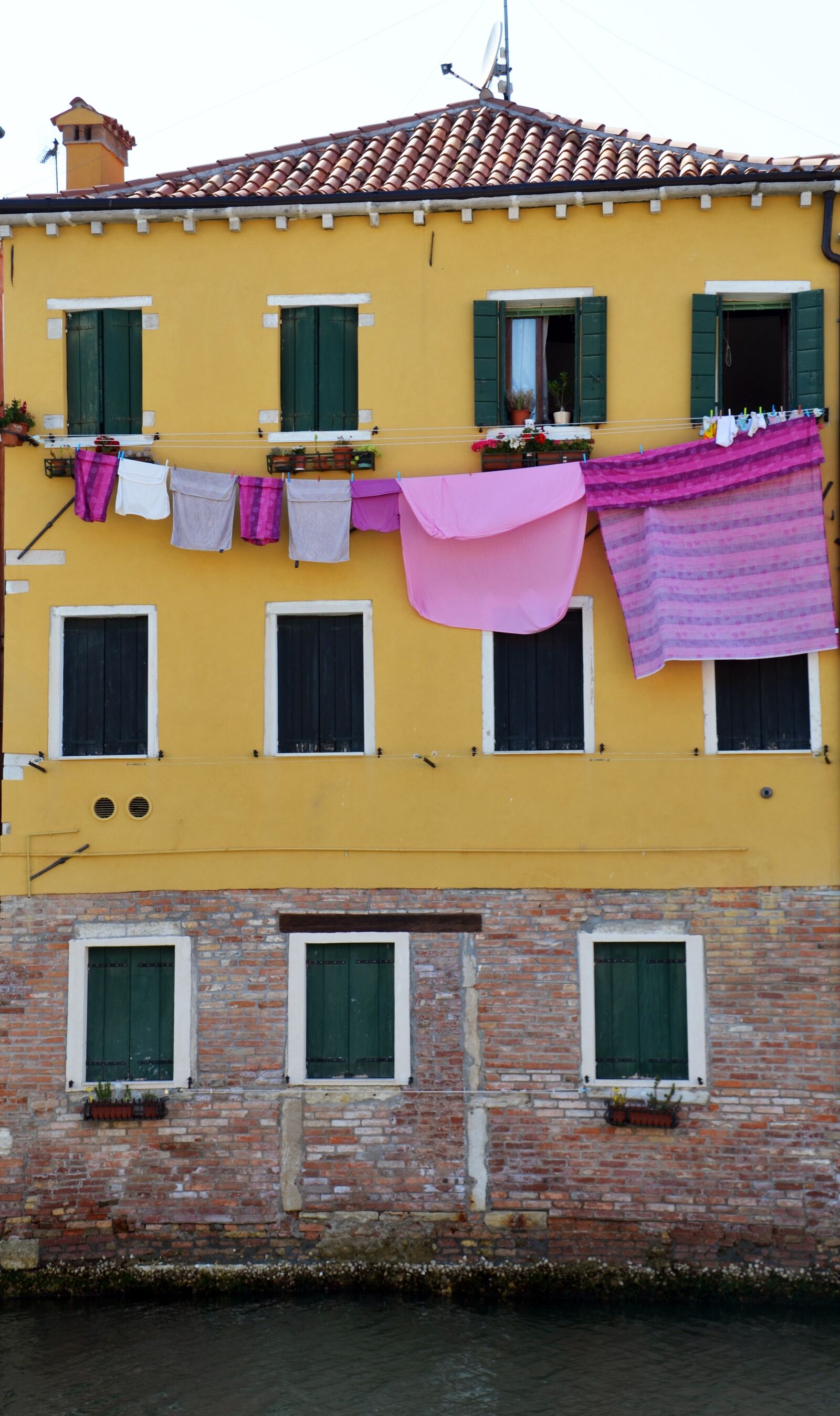 Nikon D7000 sample photo. Laundry, clothes line, house photography