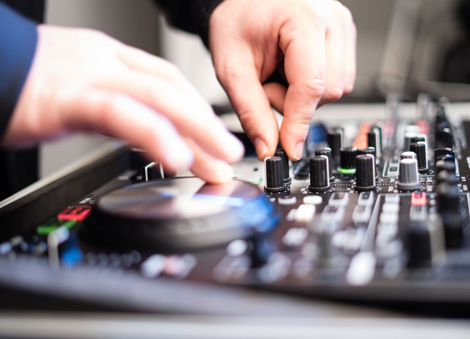 Sony a7 II + Sony FE 50mm F1.8 sample photo. Dj, desk, mixer photography