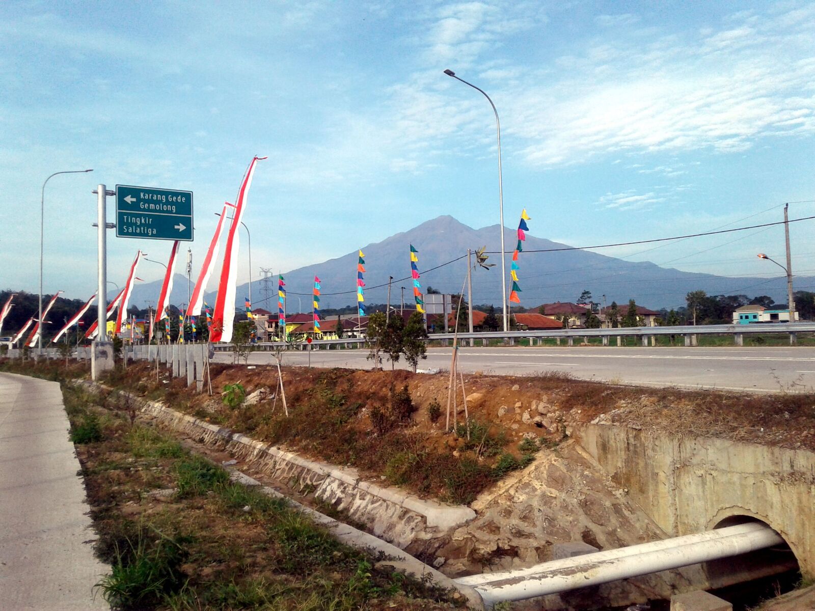 Samsung Galaxy J1(2016) sample photo