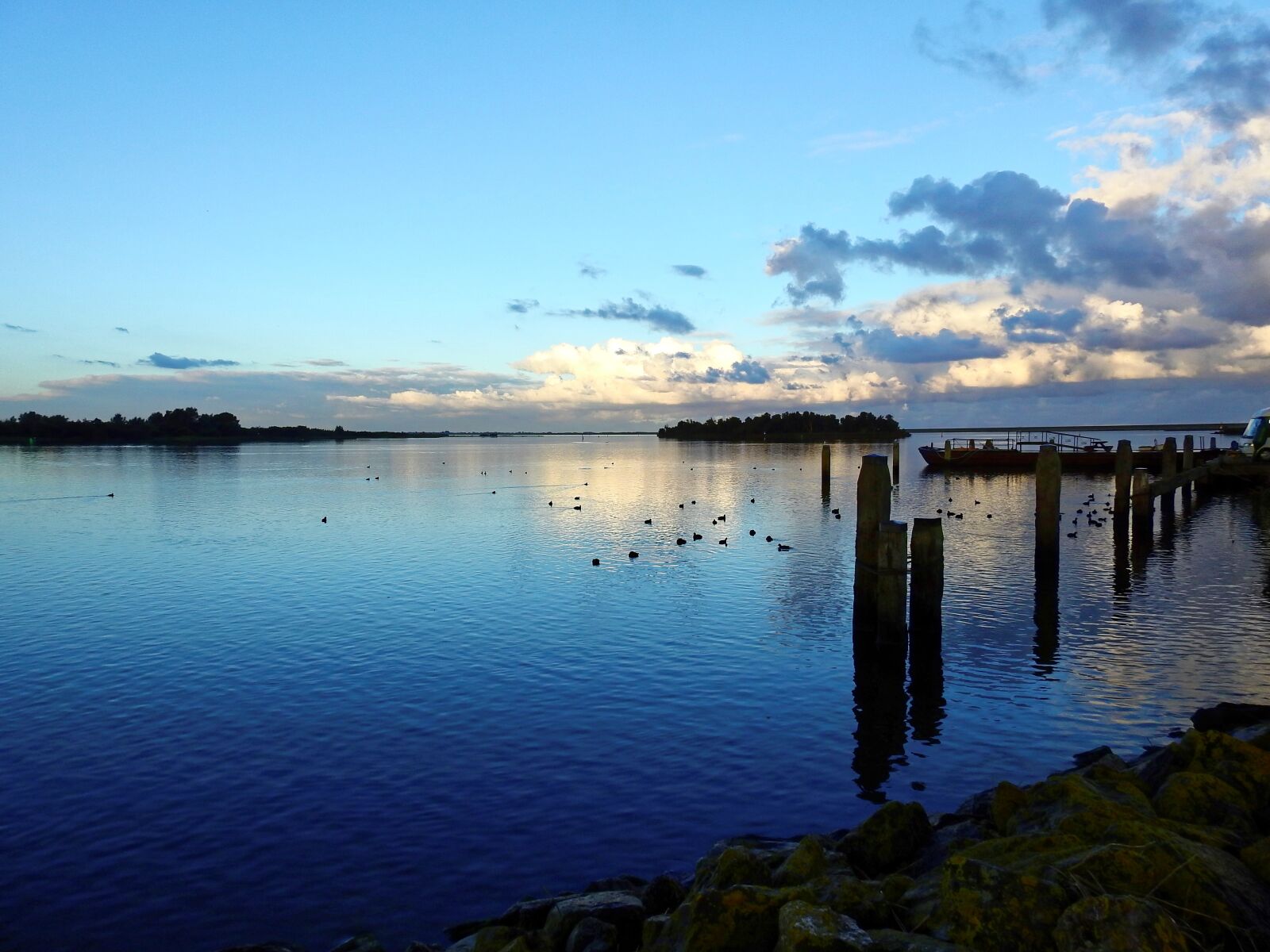 Nikon Coolpix P900 sample photo. Sea, lake, north sea photography