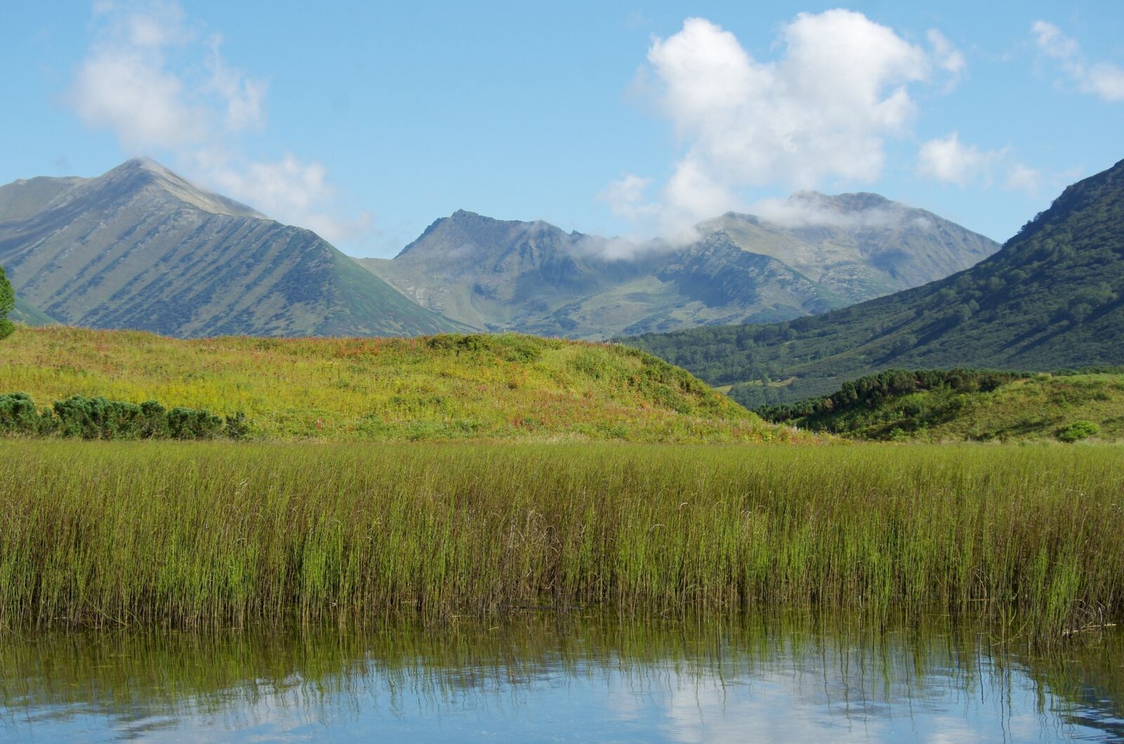 Pentax K-5 sample photo. Lake, mountains, sky photography