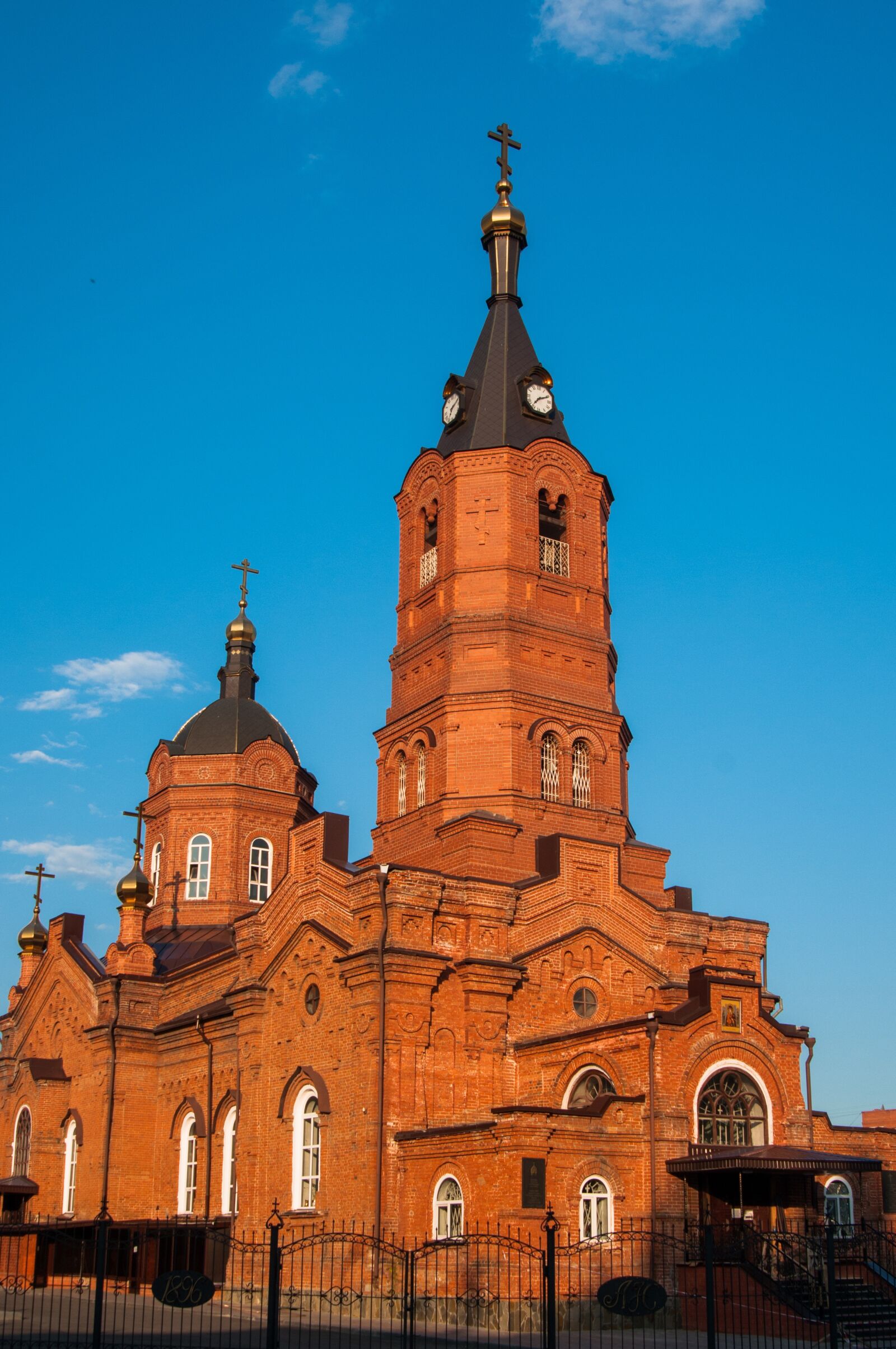 Nikon D300S sample photo. Architecture, church, religion photography