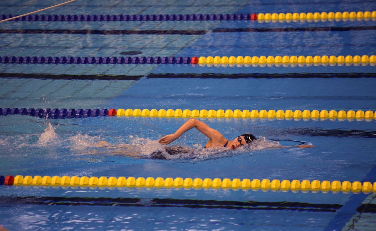 Canon EOS 5D sample photo. Sport, swimming, exercise photography