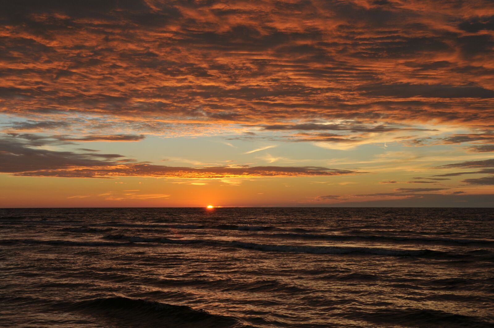 Nikon D300S sample photo. Sunset, the baltic sea photography