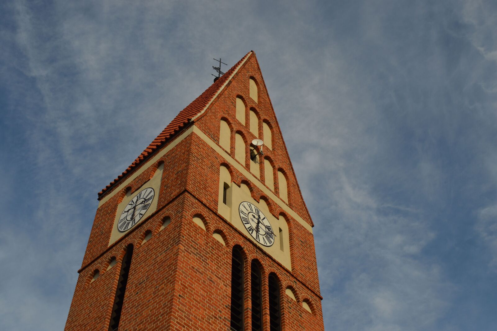 Nikon D3200 sample photo. Church, tower, architecture photography