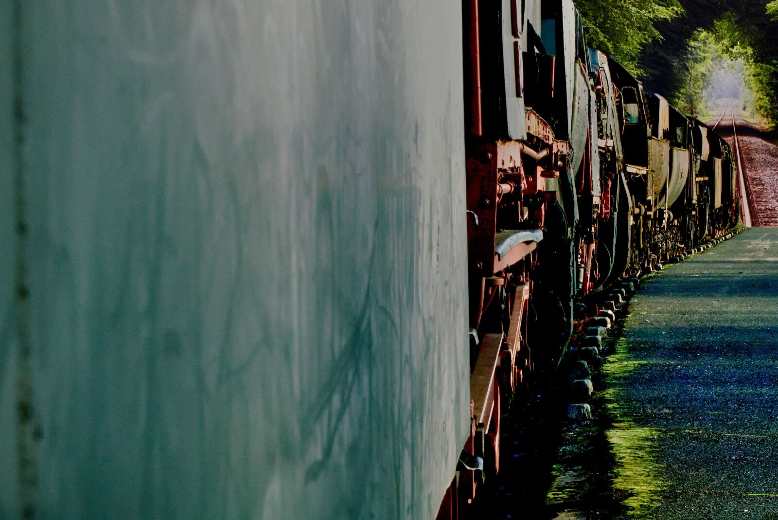 Sony Cyber-shot DSC-RX10 III sample photo. Train, old, railway photography