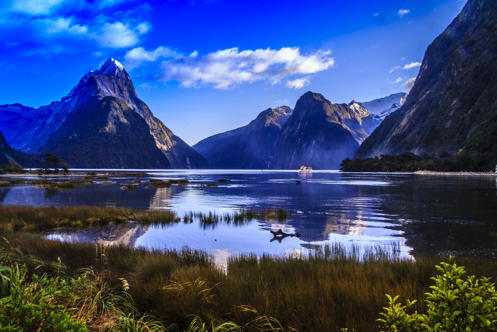Canon EF-S 17-85mm F4-5.6 IS USM sample photo. Mitre peak, milford sound photography