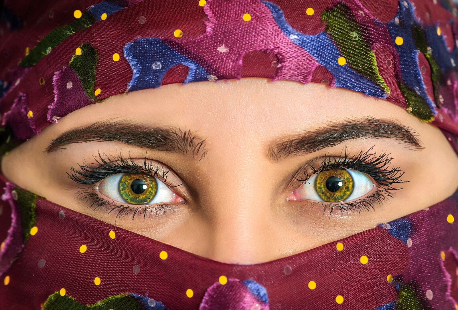 Nikon D700 sample photo. Woman, headscarf, exotic photography