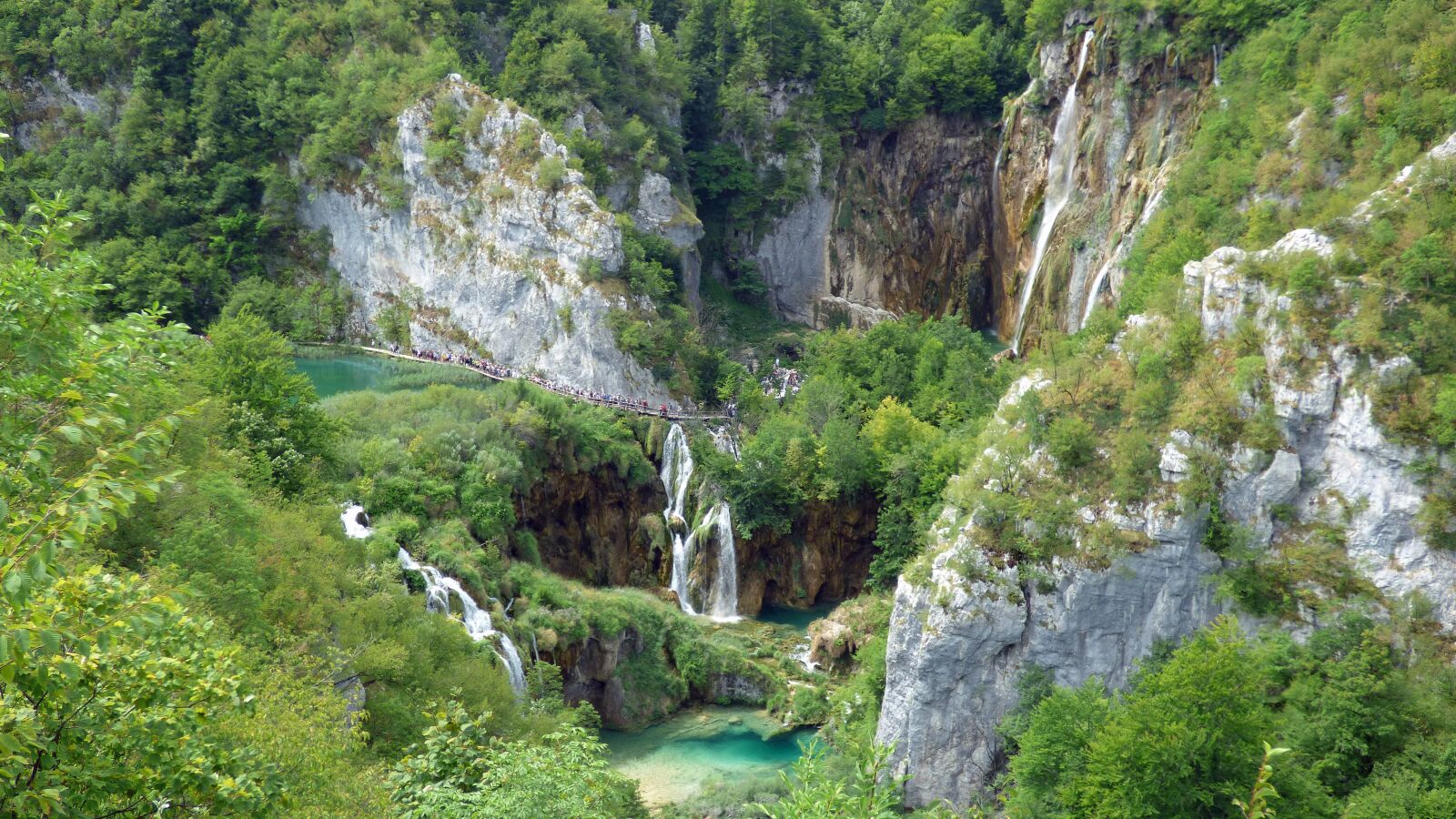 Panasonic Lumix DMC-FZ70 sample photo. Plitvice, croatia, waterfall photography