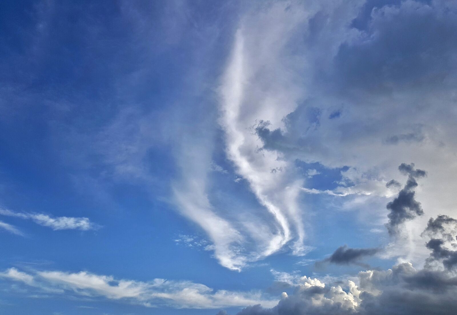 Samsung Galaxy Note5 sample photo. Clouds, sky, storm clouds photography