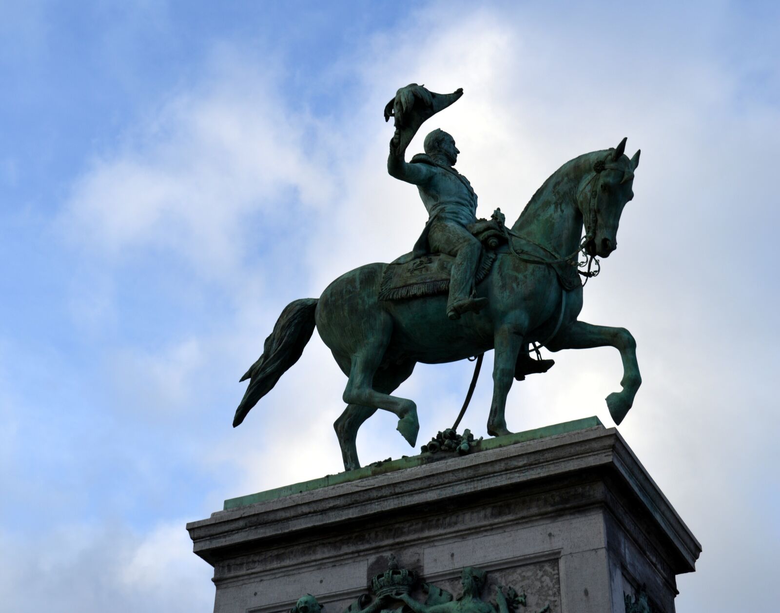 Nikon D3200 sample photo. Monument, statue, horse photography