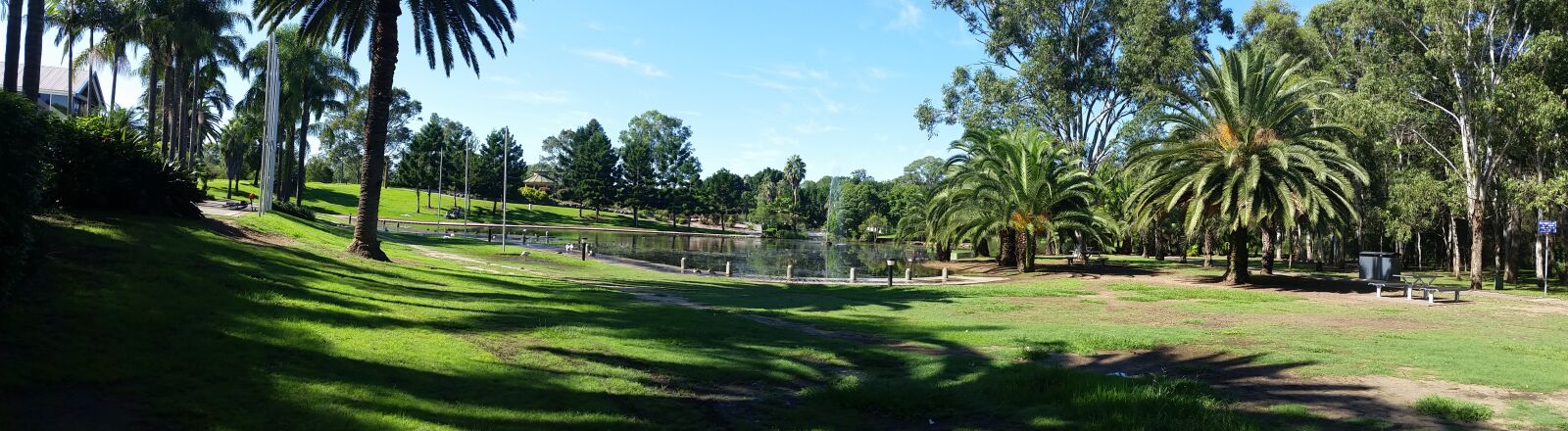 Samsung Galaxy S5 sample photo. Pond, park, grass photography