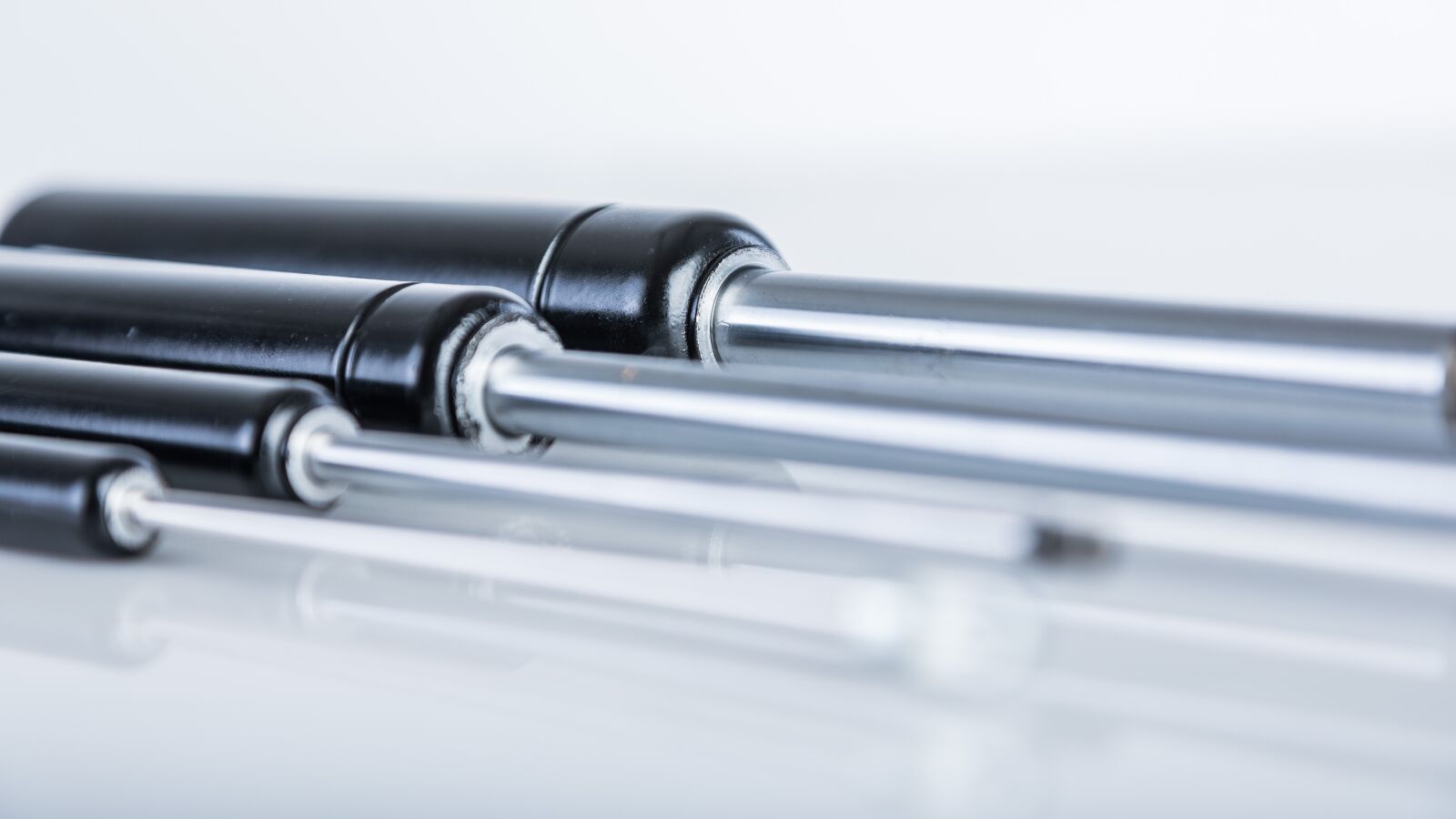 Canon EOS 5D Mark IV sample photo. Gas spring, gas-push spring photography