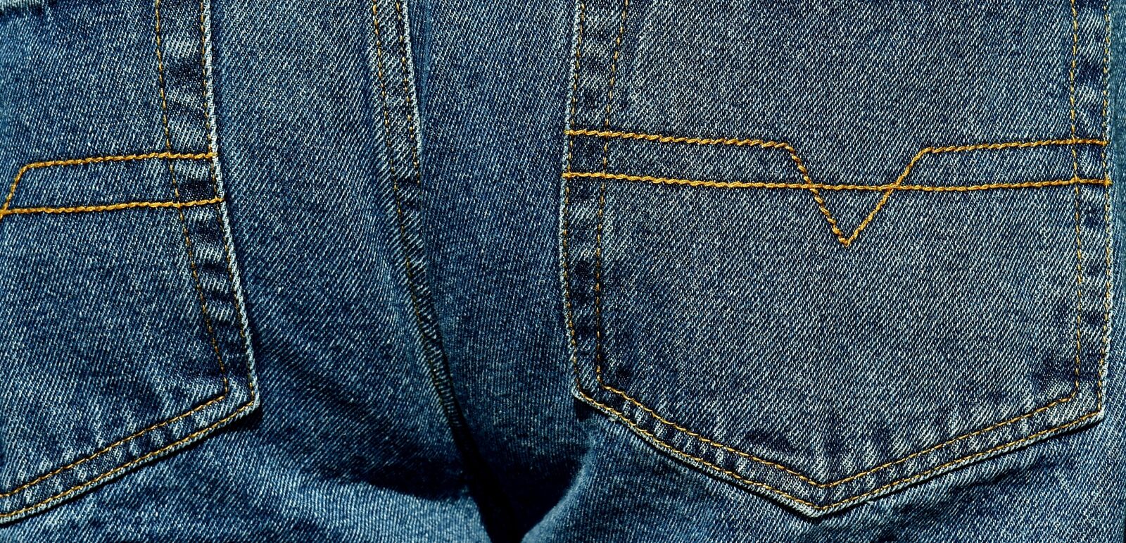 Nikon D7200 sample photo. Jeans, pants, butt photography