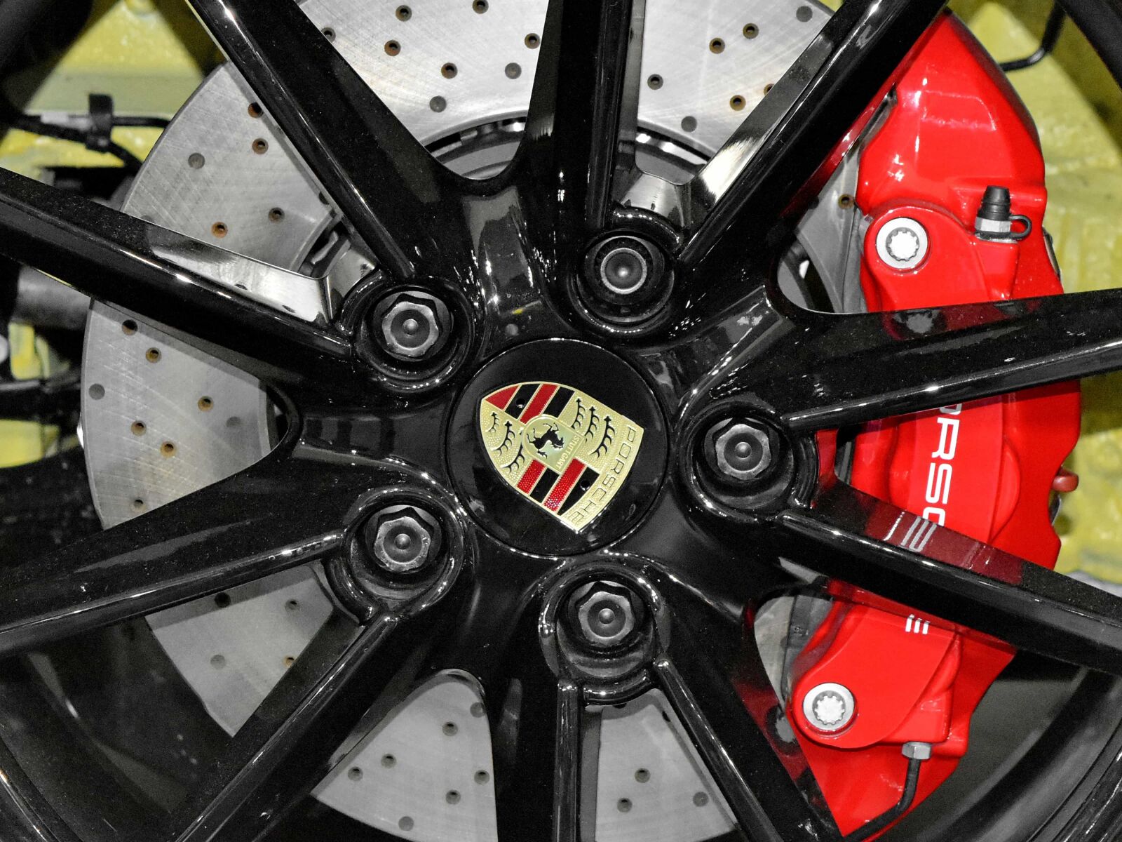 Nikon D5500 sample photo. Brake, design, detail, expensive photography