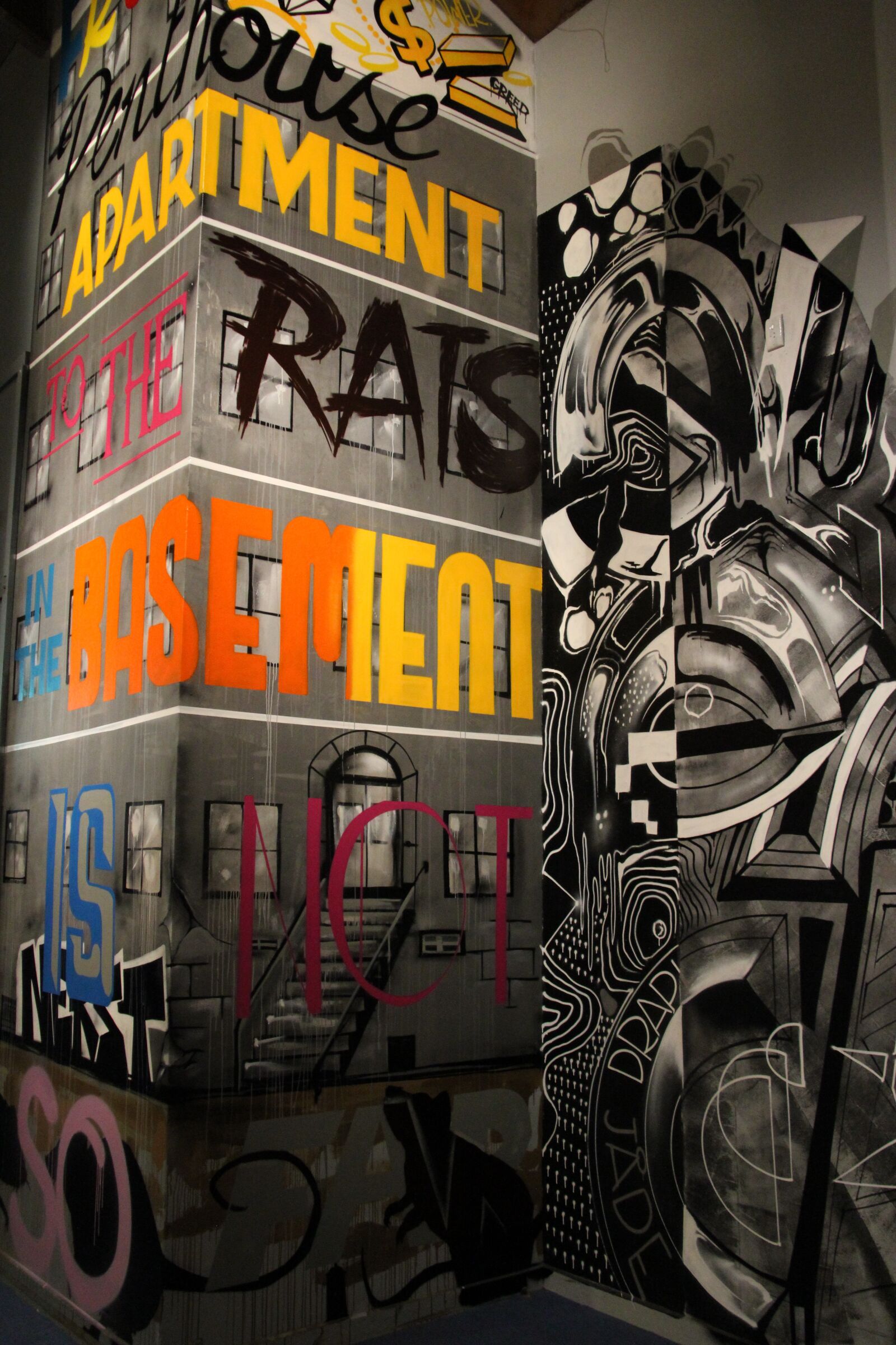 Canon EF-S 18-200mm F3.5-5.6 IS sample photo. Streetart, graffiti, art photography